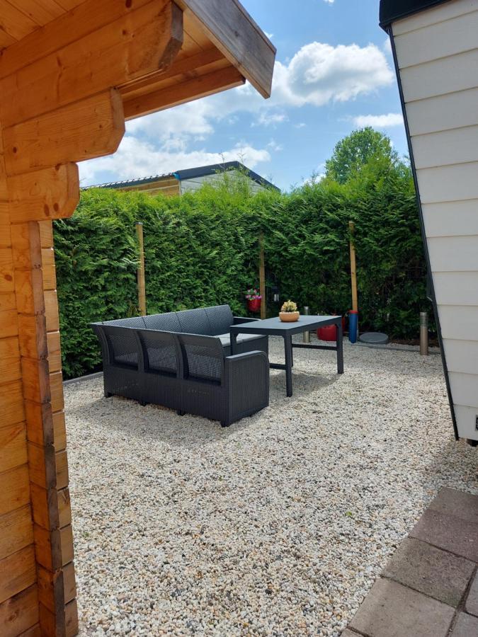 Comfortabel En Gezellig Familie Chalet Tot 6 Personen Op De Veluwe Bungalowpark De Kern Пюттен Экстерьер фото