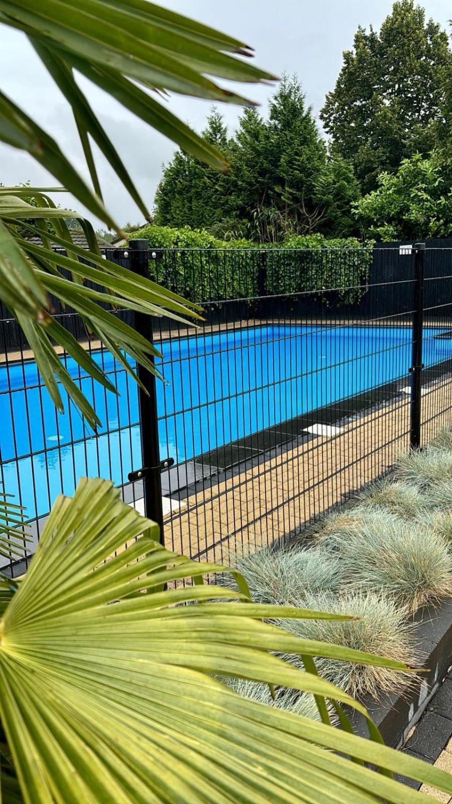 Comfortabel En Gezellig Familie Chalet Tot 6 Personen Op De Veluwe Bungalowpark De Kern Пюттен Экстерьер фото
